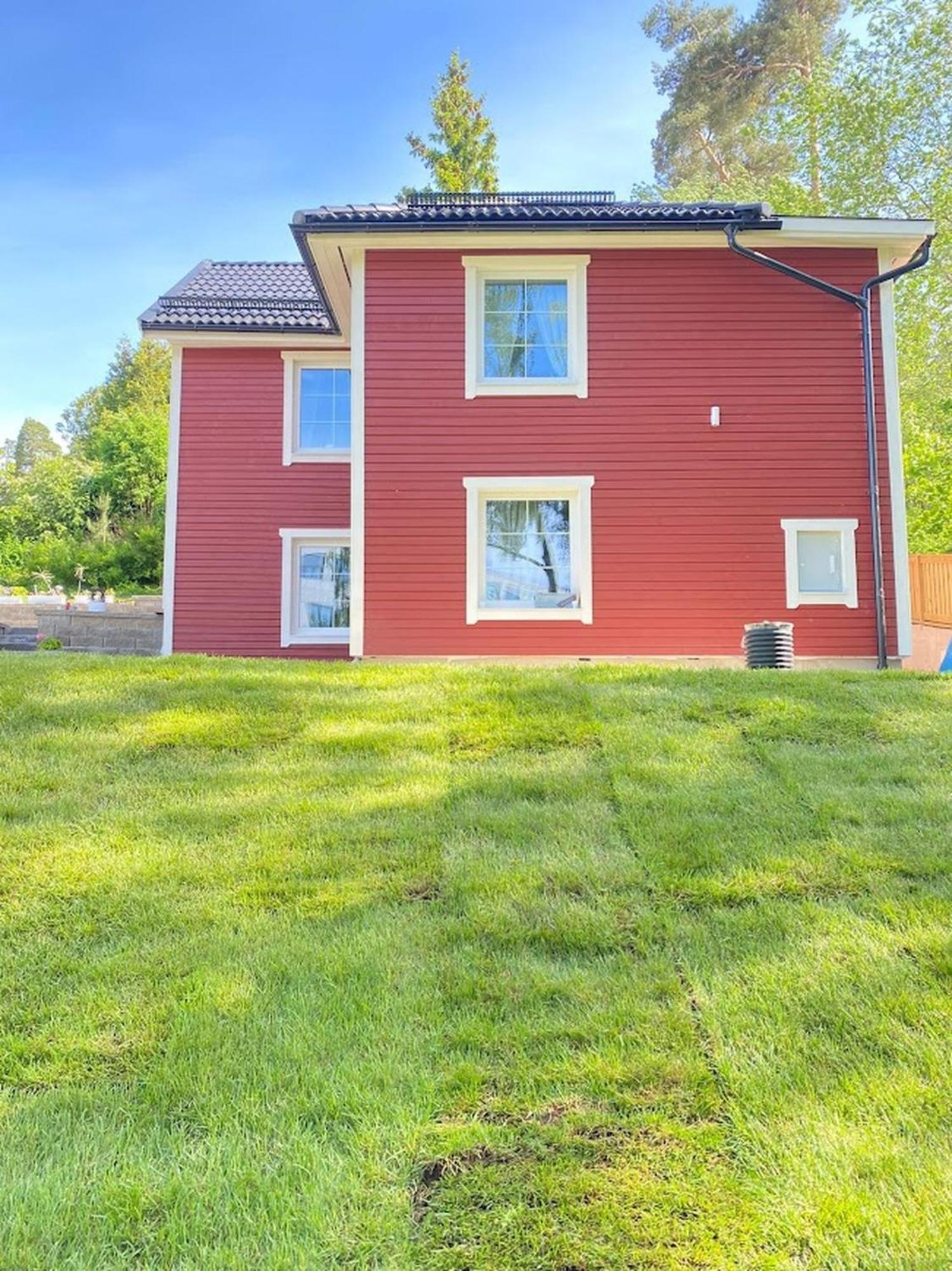 Charming Apartment In A Red House In Stockholm Kültér fotó